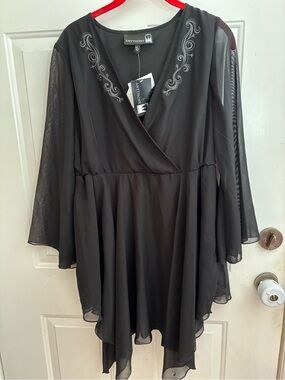 Antthony Black Asymmetrical Chiffon V-Neck tunic with pants with Embroidery
